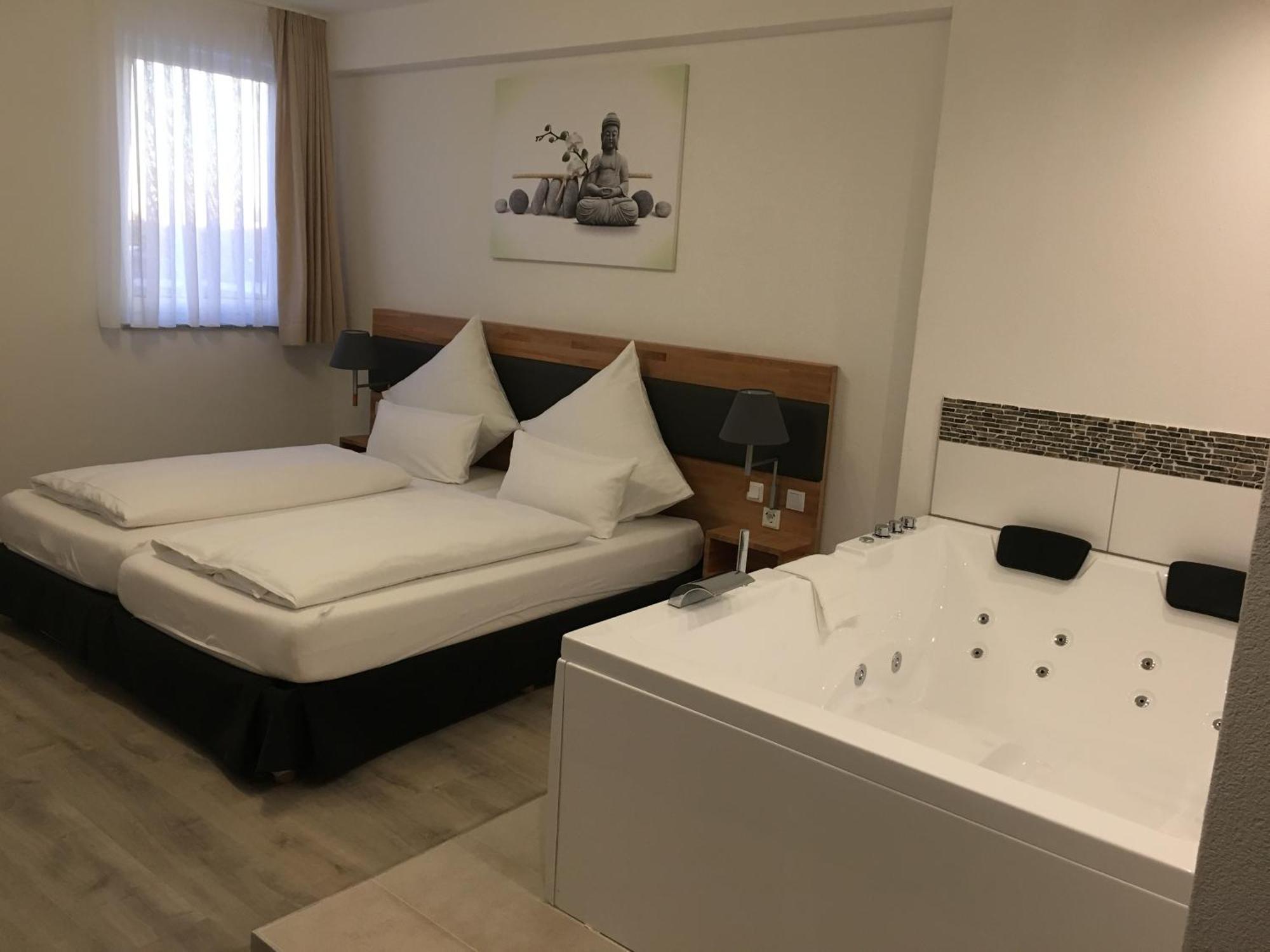 Hotel In Laisen Reutlingen Værelse billede